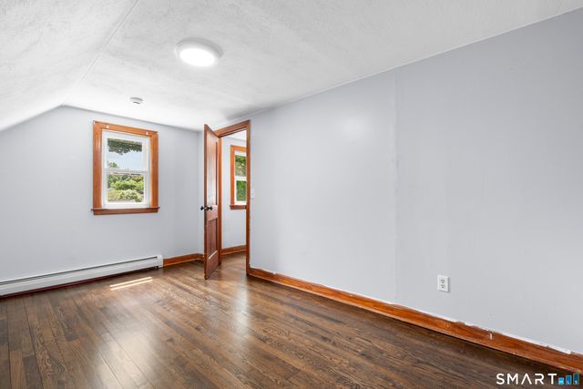 1590 Quinnipiac Avenue, New Haven, CT 06513