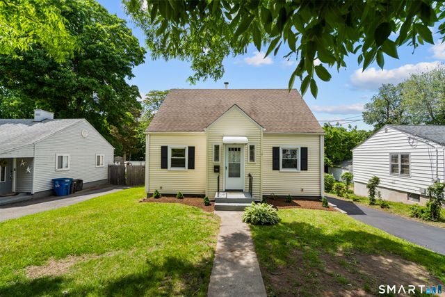 1590 Quinnipiac Avenue, New Haven, CT 06513