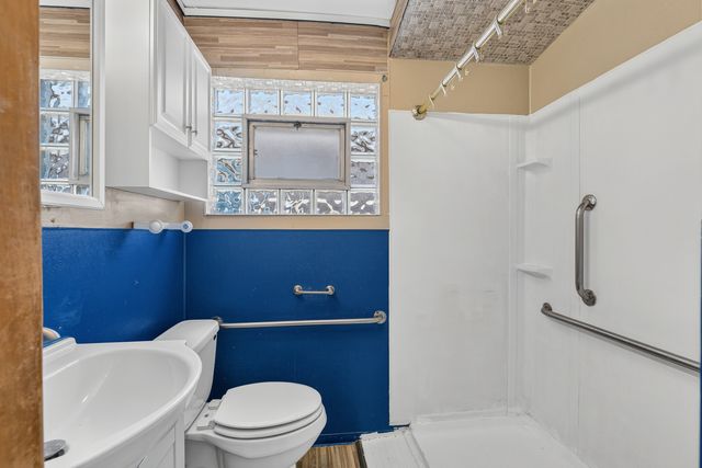 10553 S Calumet Avenue, Chicago, IL 60628