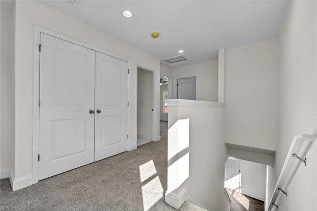 721 Ashley AVE B, Suffolk, VA 23434