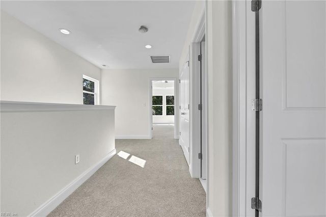 721 Ashley AVE B, Suffolk, VA 23434