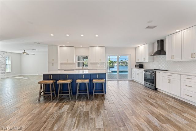 1230 Swan CT, Punta Gorda, FL 33950