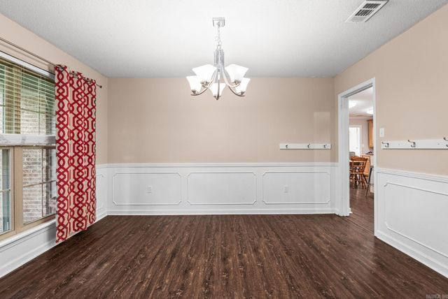 7600 Tomahawk, North Little Rock, AR 72116