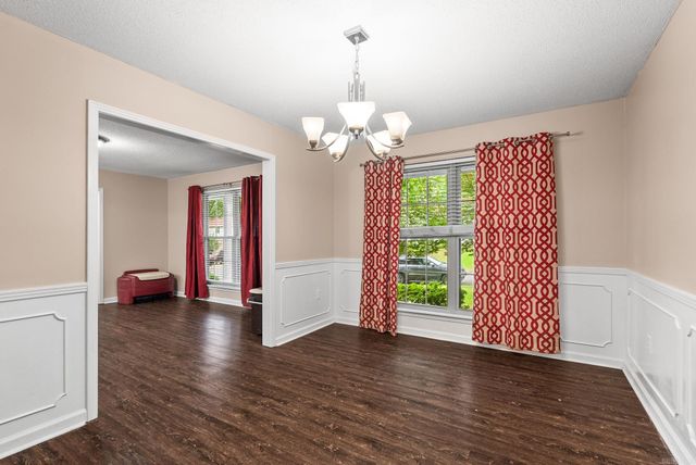 7600 Tomahawk, North Little Rock, AR 72116