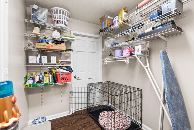 7600 Tomahawk, North Little Rock, AR 72116