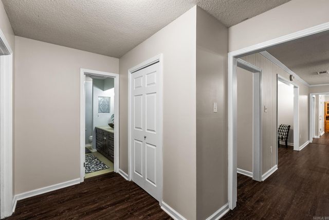 7600 Tomahawk, North Little Rock, AR 72116