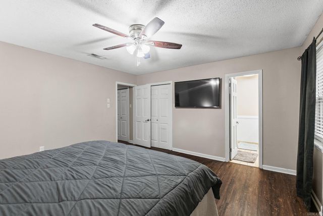 7600 Tomahawk, North Little Rock, AR 72116