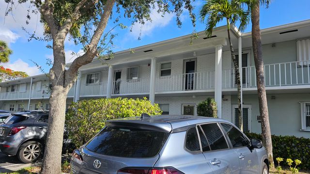 2620 SW 22nd Avenue 1004, Delray Beach, FL 33445