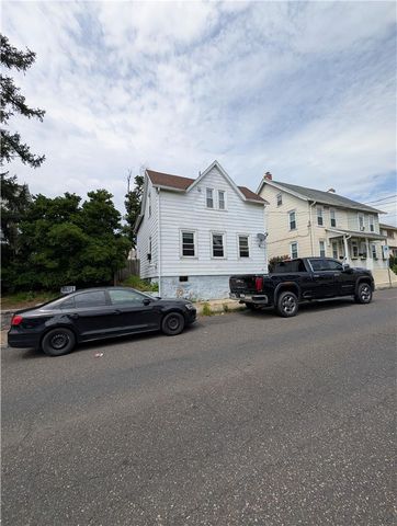 29 East Depot Street, Hellertown Boro, PA 18055