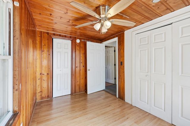 3884 Mineola Ave., Little River, SC 29566