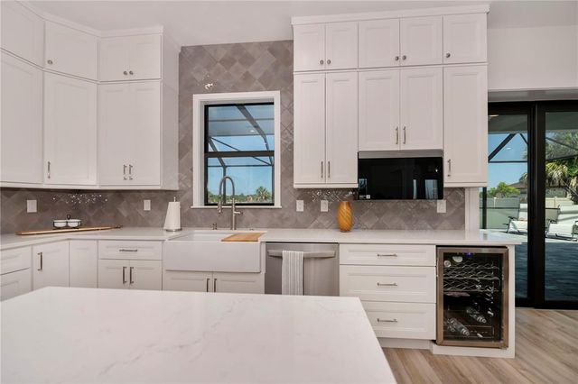 10401 SUNDAY DRIVE, Port Charlotte, FL 33981