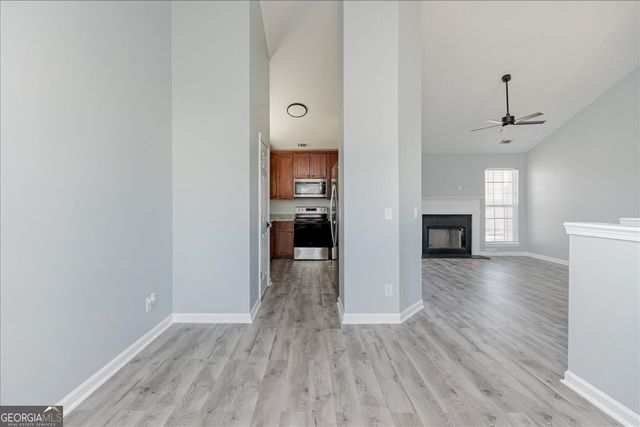 105 Browning Point, Byron, GA 31008