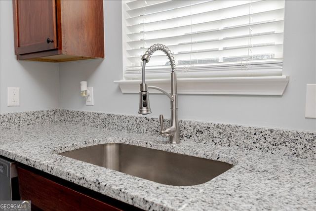 105 Browning Point, Byron, GA 31008