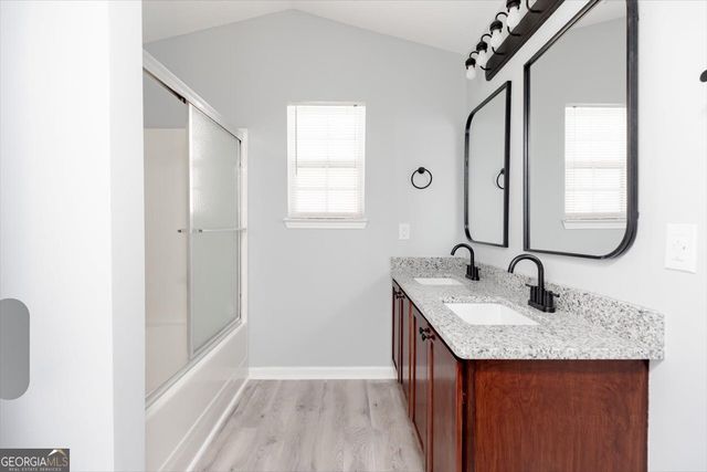 105 Browning Point, Byron, GA 31008