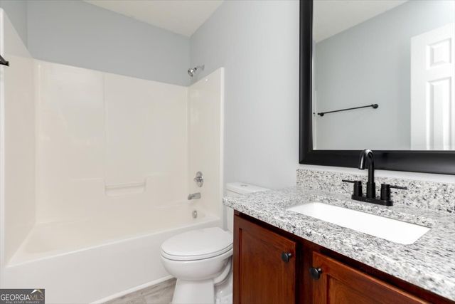 105 Browning Point, Byron, GA 31008