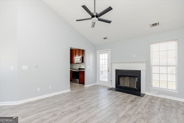 105 Browning Point, Byron, GA 31008