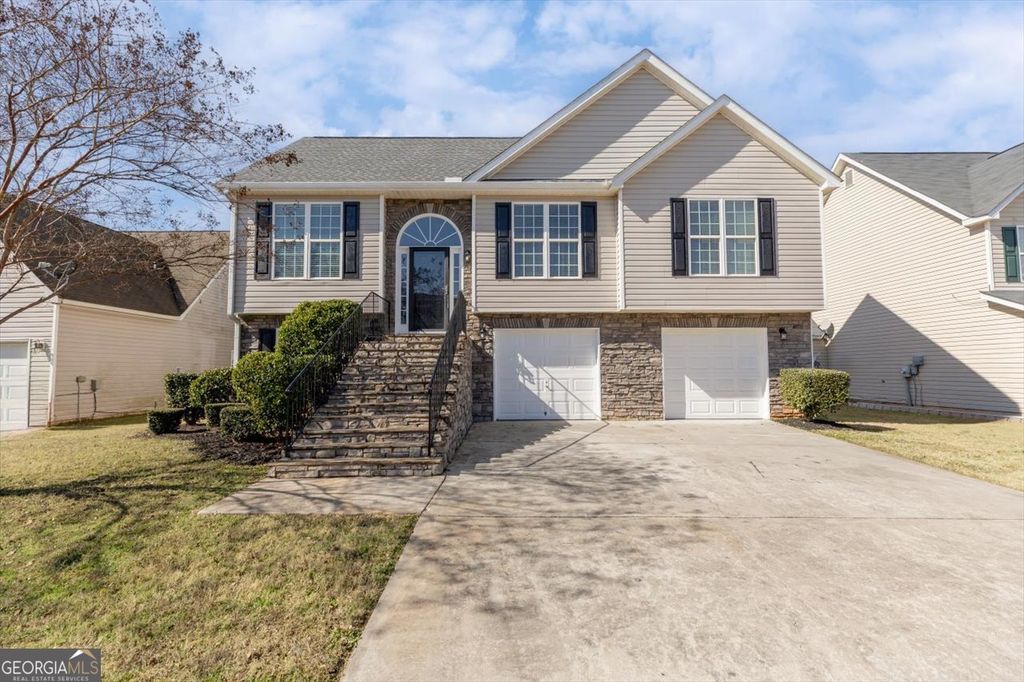 105 Browning Point, Byron, GA 31008