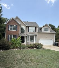 5212 Flintrock Court, Greensboro, NC 27455