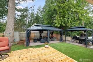 7882 Blakely Avenue, Clinton, WA 98236