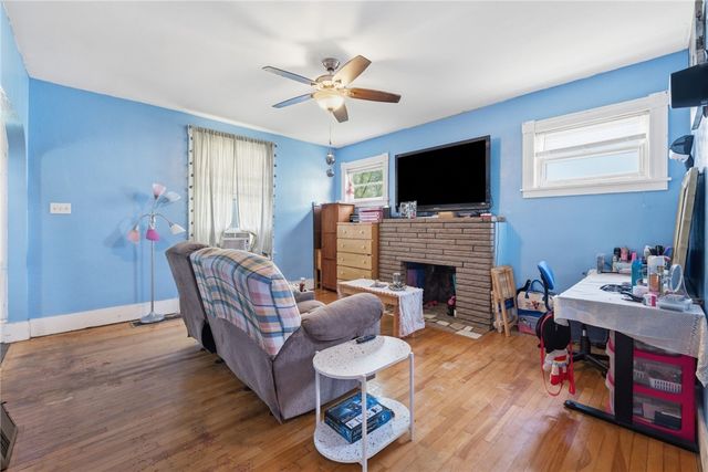91 Lyman Ave, South Strabane, PA 15301