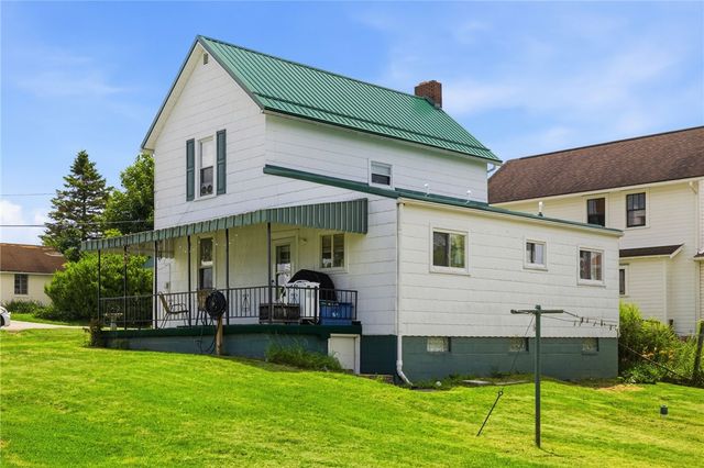 91 Lyman Ave, South Strabane, PA 15301