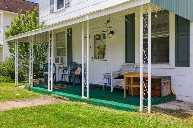 91 Lyman Ave, South Strabane, PA 15301