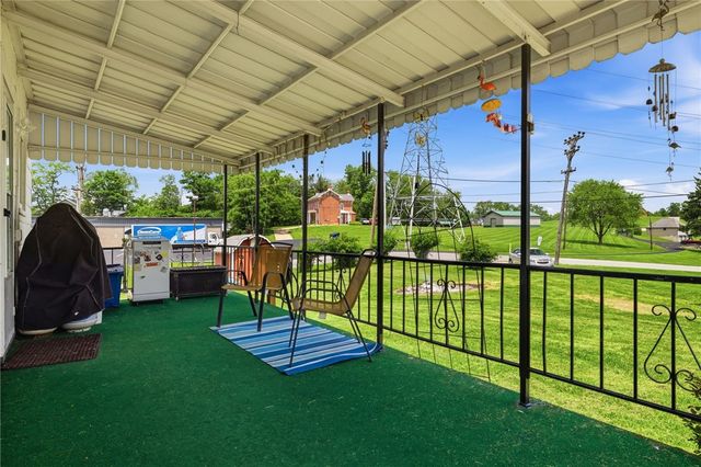 91 Lyman Ave, South Strabane, PA 15301