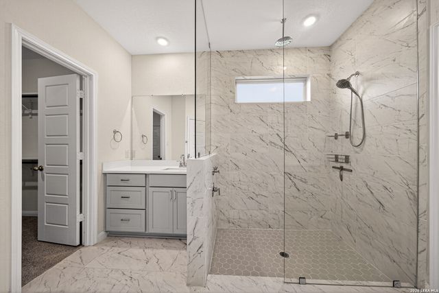 10064 Mulhouse Dr, Schertz, TX 78154