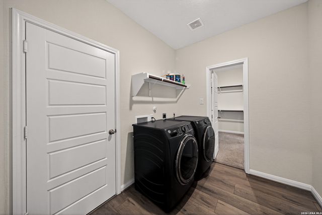 10064 Mulhouse Dr, Schertz, TX 78154