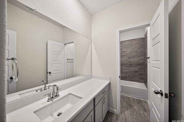 10064 Mulhouse Dr, Schertz, TX 78154