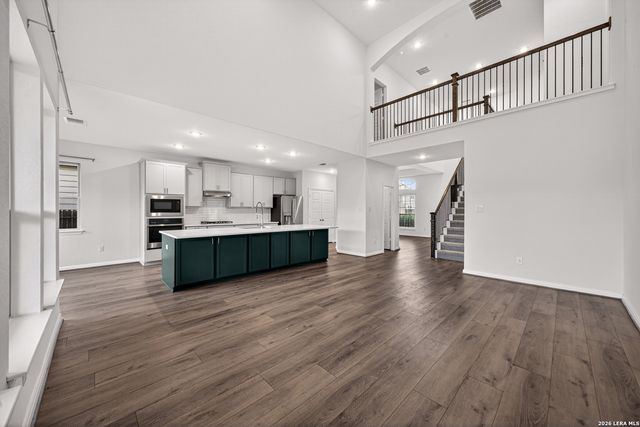 10064 Mulhouse Dr, Schertz, TX 78154