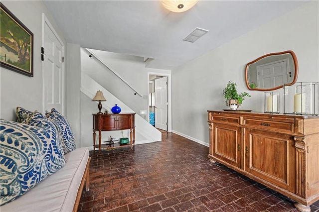139 S Lakeshore Drive, Lake Quivira, KS 66217