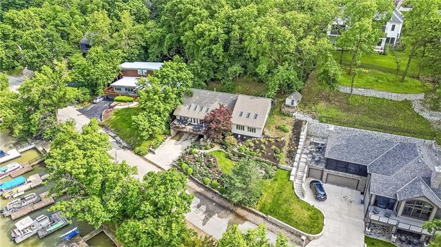 139 S Lakeshore Drive, Lake Quivira, KS 66217