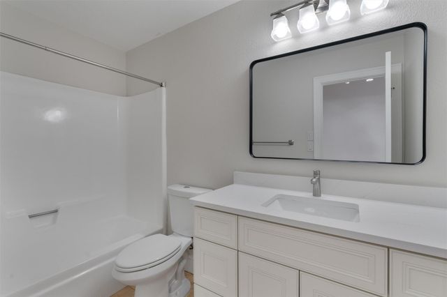 6405 Danwood DR, Austin, TX 78759