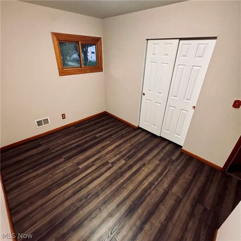 1093 Sutherland Avenue, Akron, OH 44314