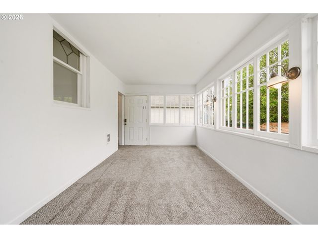 1804 DIVISION St, Camas, WA 98607