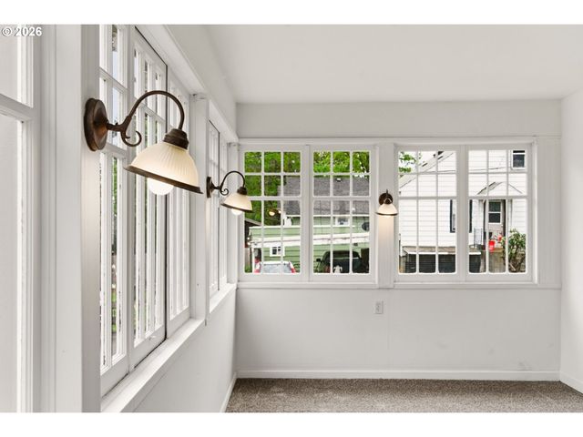 1804 DIVISION St, Camas, WA 98607