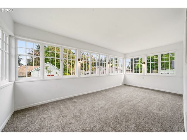 1804 DIVISION St, Camas, WA 98607