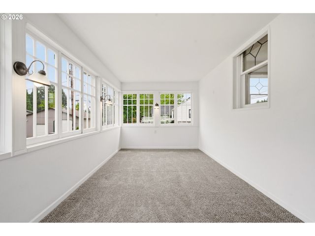 1804 DIVISION St, Camas, WA 98607