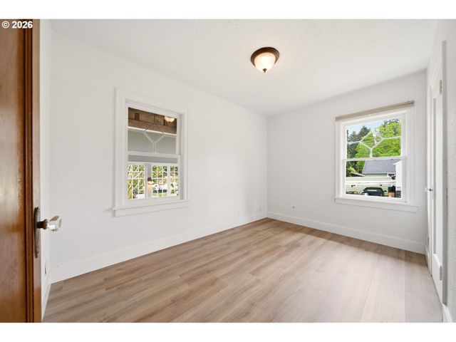 1804 DIVISION St, Camas, WA 98607