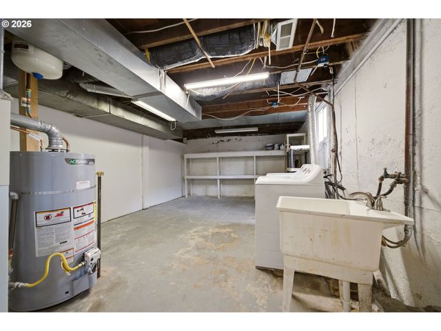 1804 DIVISION St, Camas, WA 98607