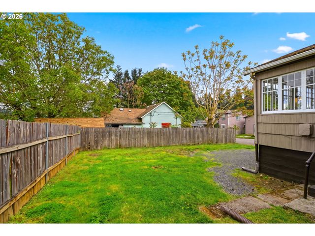 1804 DIVISION St, Camas, WA 98607