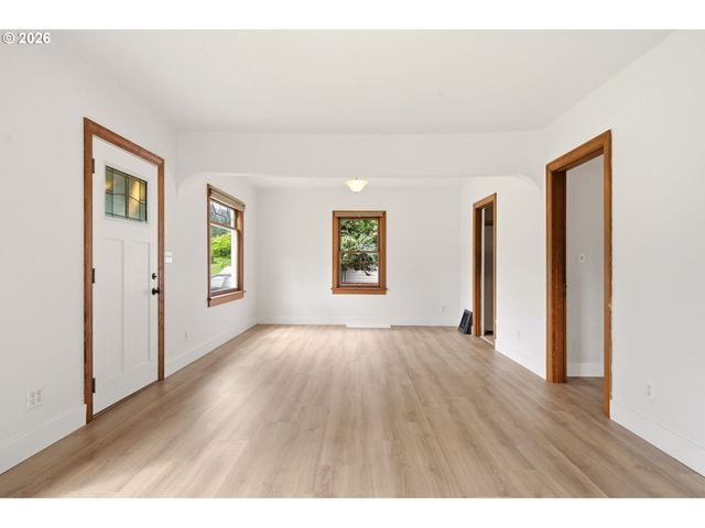 1804 DIVISION St, Camas, WA 98607