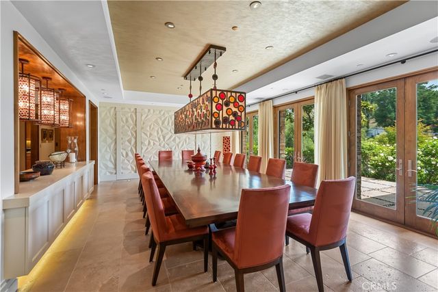 5824 JED SMITH Road, Hidden Hills, CA 91302