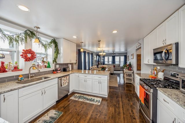 3647 Euclid Avenue, Berwyn, IL 60402