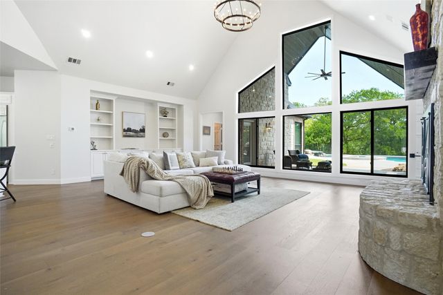 1000 Simmons Road, Flower Mound, TX 75022