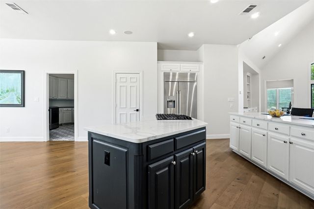 1000 Simmons Road, Flower Mound, TX 75022