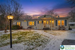 4 Woodsdale Court, Moore Twp, PA 18014