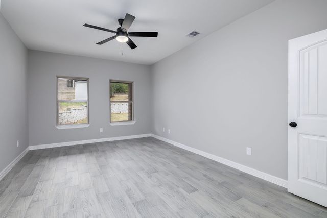 1920 Rollingwood Drive, Huntsville, TX 77340