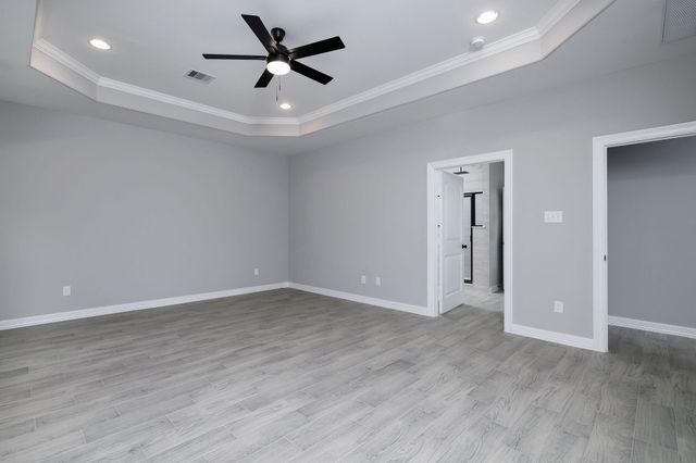1920 Rollingwood Drive, Huntsville, TX 77340
